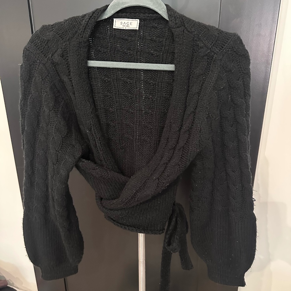 Sage the Label wrap sweater size Medium